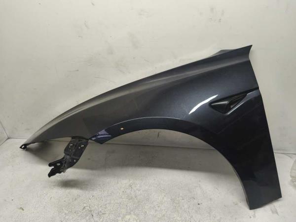 AILE AVANT GAUCHE TESLA - Vue 1